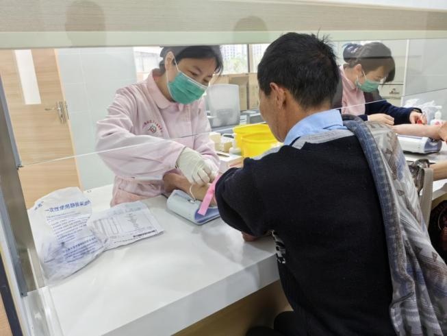 奉贤健身_奉城健身_奉城爱健身游泳会所